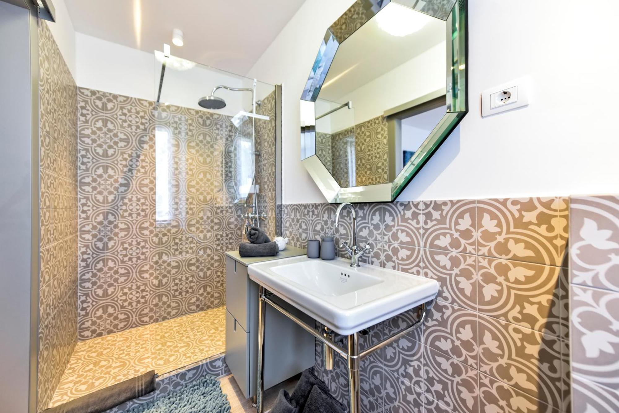 Luxury Apartment Sunce روفينج المظهر الخارجي الصورة